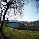Apartament Schiller 15