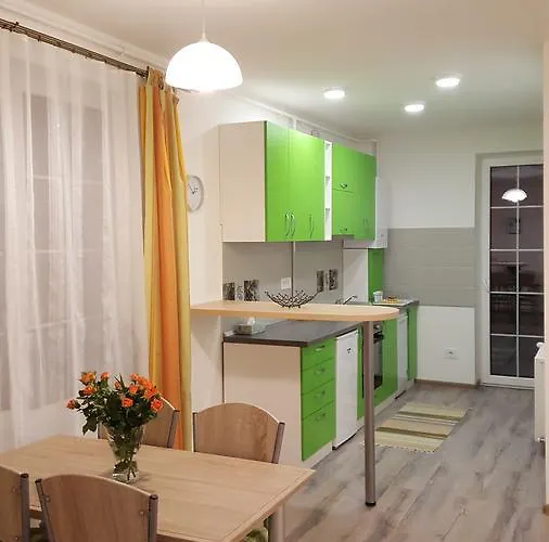 Apartament Schiller 15