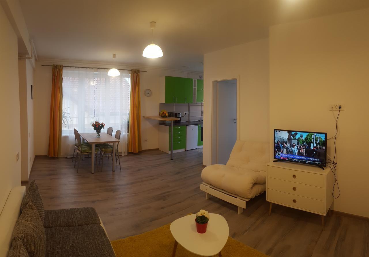 Apartament Schiller 58 *